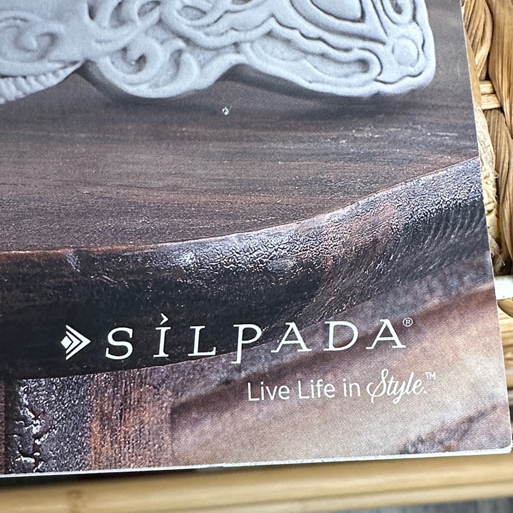 Silpada B&T Sterling edition 2011 spring catalog - Picture 2 of 8